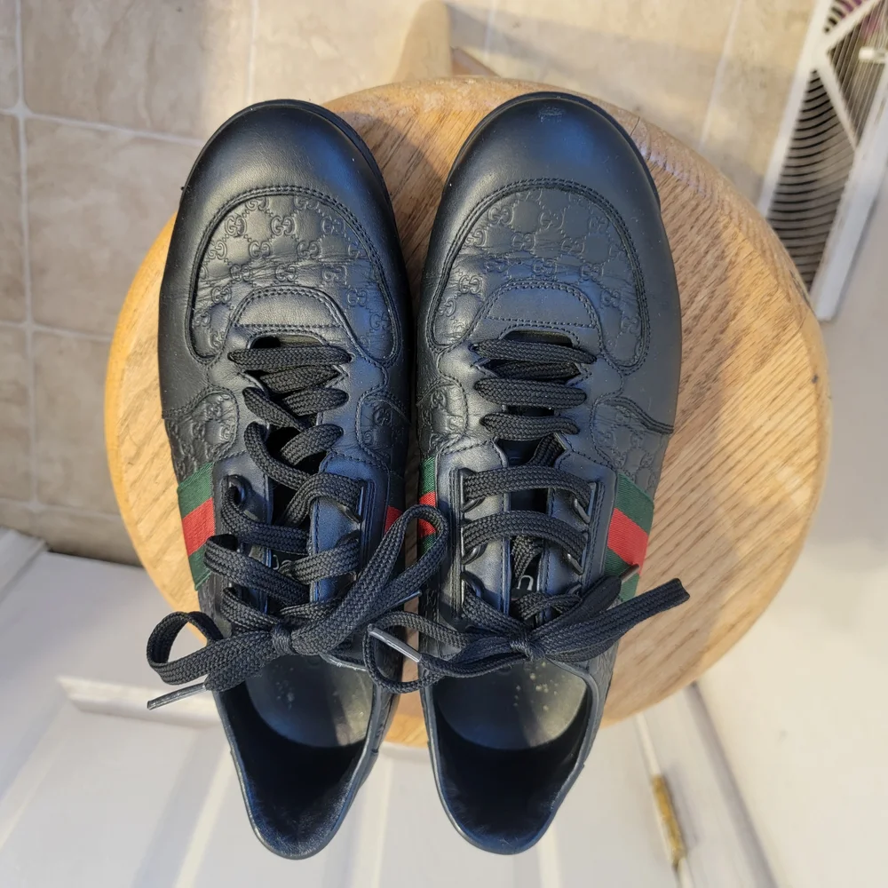 Gucci Black and Green Sneakers Size 7 Euro. 8/2 US - Picture 2 of 10